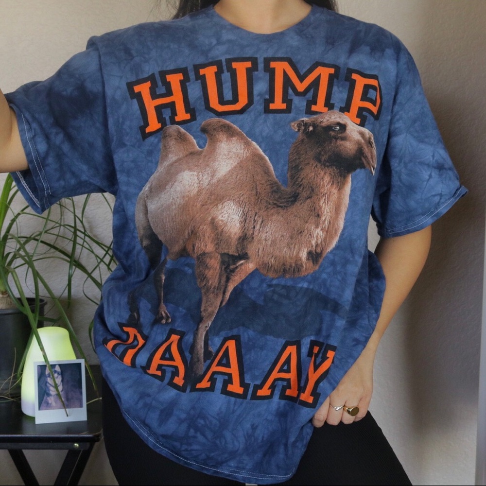 Graphic tee
